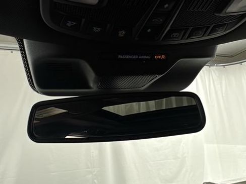 Used 2024 Ford Expedition Limited image 32