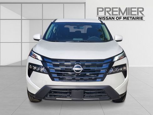 New 2026 Nissan Rogue SV w/ Cold Weather Package image 8