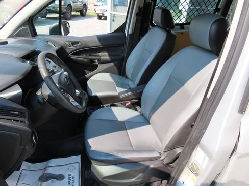 Used 2018 Ford Transit Connect XL FWD image 18
