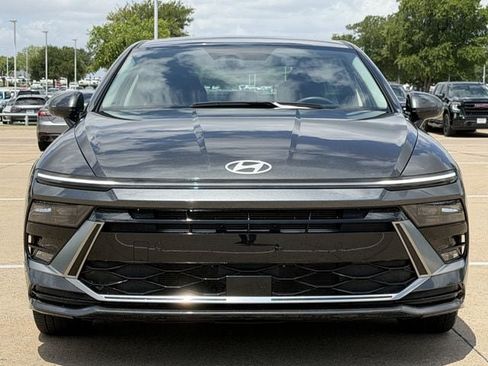 Used 2025 Hyundai Sonata SEL FWD image 9