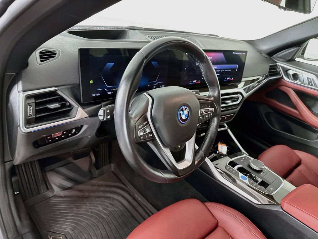 Used 2023 BMW i4 eDrive35 w/ Premium Package RWD image 14