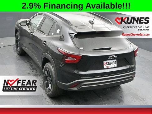 New 2026 Chevrolet Trax LT w/ Driver Confidence Package FWD image 32