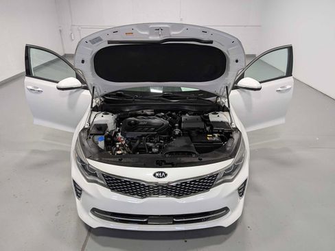 Used 2018 Kia Optima SX w/ Technology Package FWD image 13