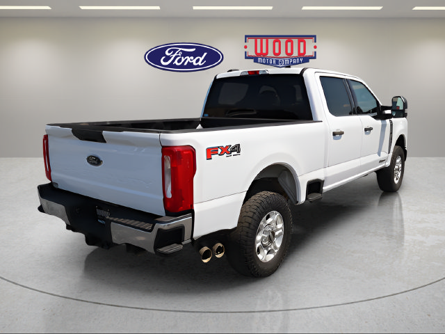 Used 2025 Ford F250 XLT w/ FX4 Off-Road Package AWD/4WD image 3