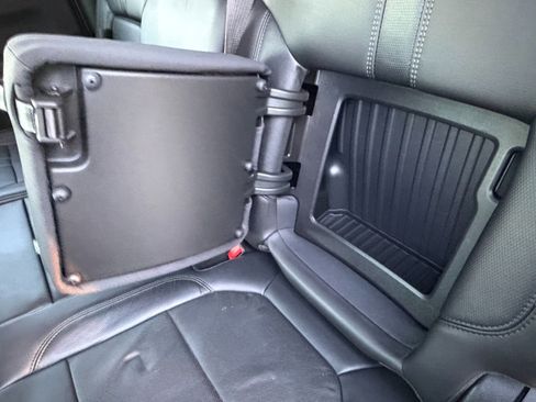 Used 2020 Chevrolet Silverado 1500 High Country image 27