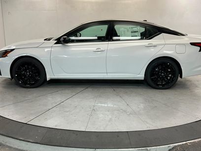 New 2026 Nissan Altima 2.5 SR w/ SR Midnight Edition Package