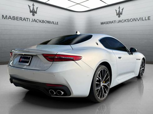 Certified 2025 Maserati GranTurismo Modena AWD/4WD image 16