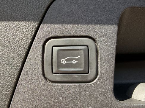 Used 2019 Buick Envision Preferred FWD image 11