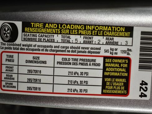 Used 2022 Toyota Tacoma TRD Off-Road image 15