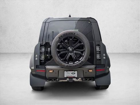 New 2025 Land Rover Defender 110 image 7