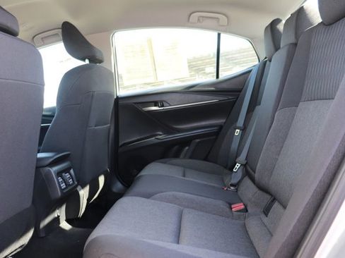 Used 2025 Toyota Camry LE image 12