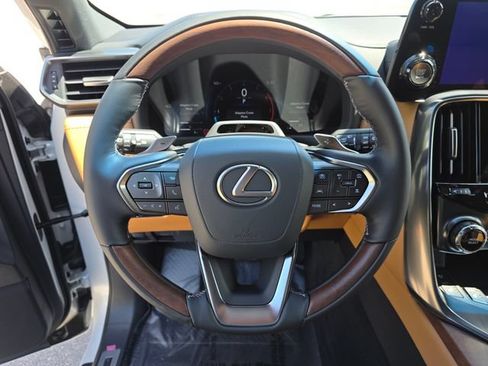 New 2026 Lexus LX 600 4WD w/ Accessory Package (Z1) image 29