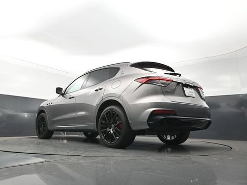 Used 2021 Maserati Levante S AWD/4WD image 23