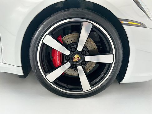 Certified 2022 Porsche 911 Targa 4S AWD/4WD image 29