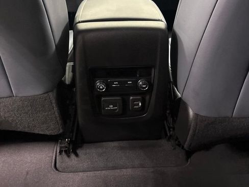 Used 2021 Buick Enclave Essence w/ Sound and Sites Package FWD image 18