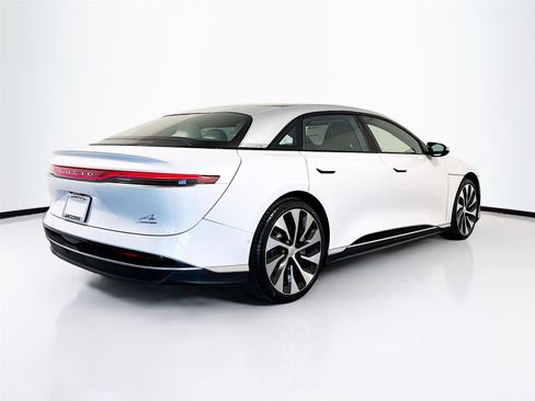 Used 2024 Lucid Air Touring AWD/4WD image 39