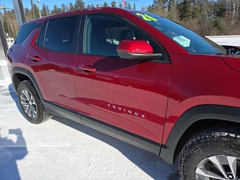 New 2026 Chevrolet Equinox LT w/ Convenience Package II image 10