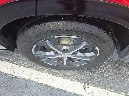 Certified 2023 Honda HR-V EX-L image 8