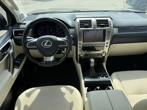 Used 2020 Lexus GX 460 Premium AWD/4WD image 14