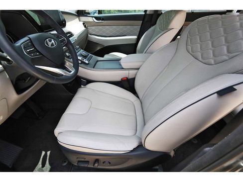 Used 2022 Hyundai Palisade Calligraphy FWD image 12
