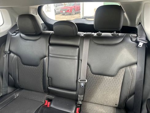 Used 2018 Jeep Compass Latitude w/ Popular Equipment Group image 18