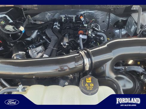 Used 2025 Ford F150 Platinum w/ FX4 Off-Road Package AWD/4WD image 22