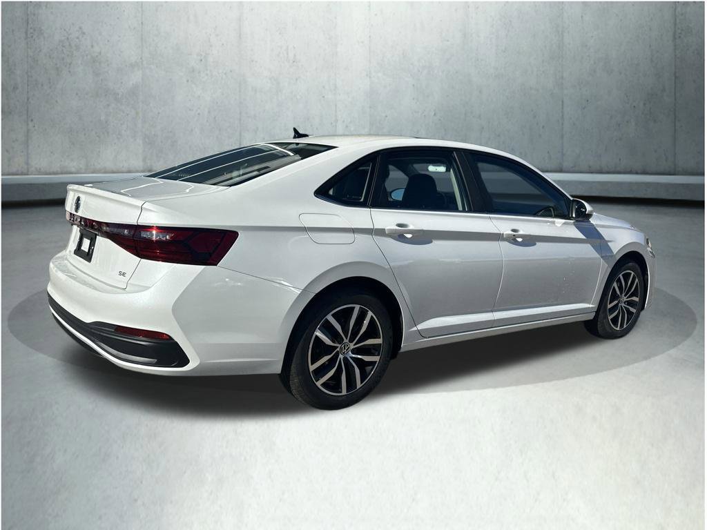 New 2027 Volkswagen Jetta SE FWD image 5