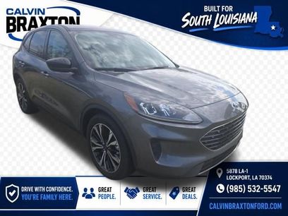 Used 2022 Ford Escape SE w/ SE Sport Appearance Package
