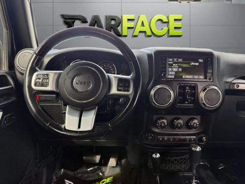 Used 2016 Jeep Wrangler Unlimited Rubicon AWD/4WD image 23