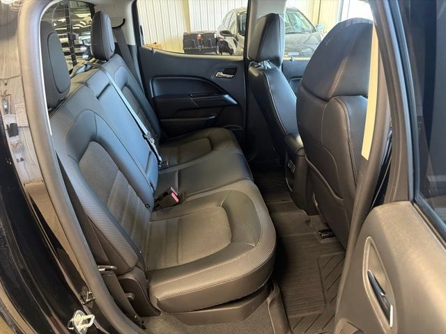 Used 2022 GMC Canyon AT4 AWD/4WD image 28