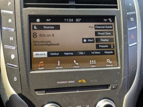 Used 2018 Lincoln MKC Premiere FWD image 13