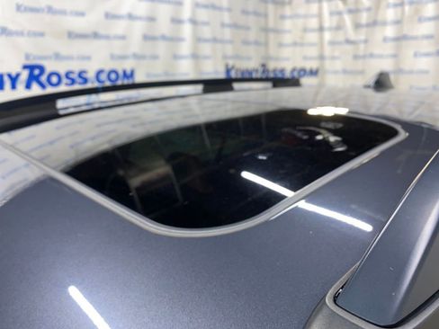 Certified 2024 Subaru Crosstrek 2.0i Premium image 30