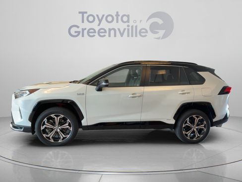 Certified 2021 Toyota RAV4 XSE w/ Weather Package AWD/4WD image 2