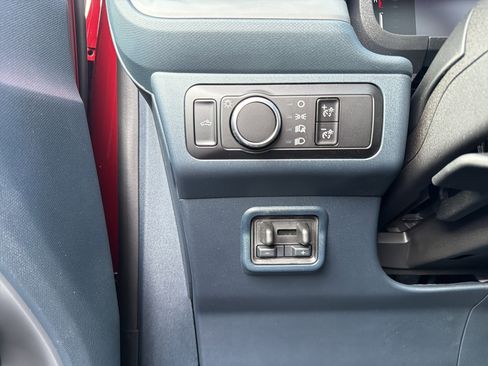 New 2025 Ford Maverick XLT w/ XLT Luxury Package image 15