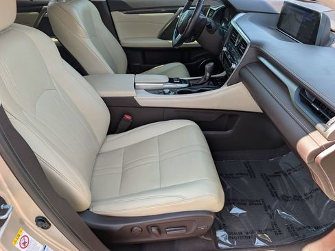 Used 2019 Lexus RX 450h AWD w/ Luxury Package image 12