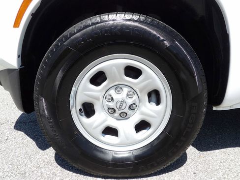 Used 2022 Nissan Frontier S image 49