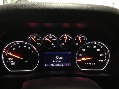Used 2022 Chevrolet Silverado 1500 LT w/ Z71 Off-Road Package AWD/4WD image 35
