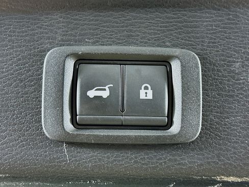 Used 2024 Mitsubishi Outlander SE FWD image 30