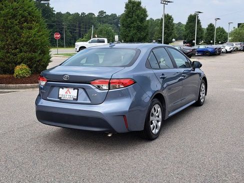 Used 2023 Toyota Corolla LE FWD image 5