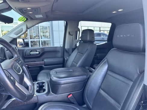 Used 2021 GMC Sierra 1500 Denali w/ Denali Ultimate Package AWD/4WD image 12
