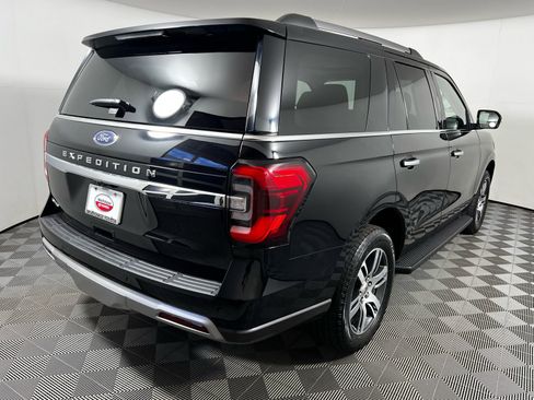 Used 2024 Ford Expedition Limited image 5
