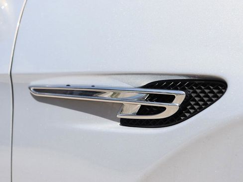 Used 2016 Bentley Flying Spur V8 AWD/4WD image 14