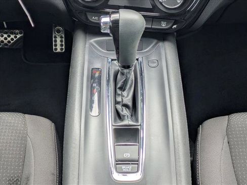 Used 2022 Honda HR-V Sport image 12