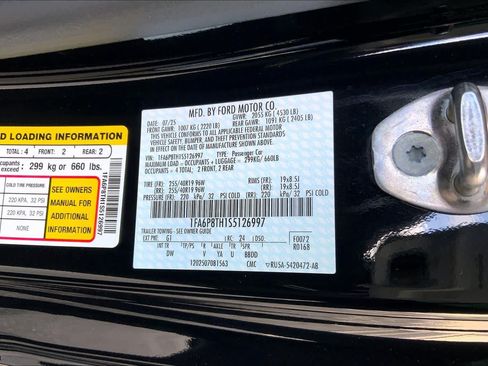 Used 2025 Ford Mustang Coupe RWD image 33