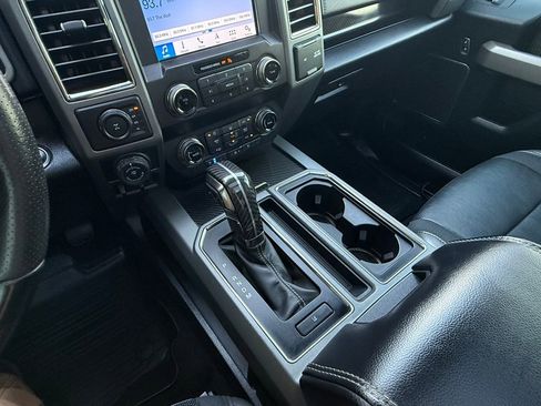 Used 2019 Ford F150 Raptor w/ Equipment Group 802A Luxury AWD/4WD image 33