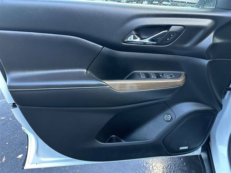 Used 2018 GMC Acadia SLE AWD/4WD image 7