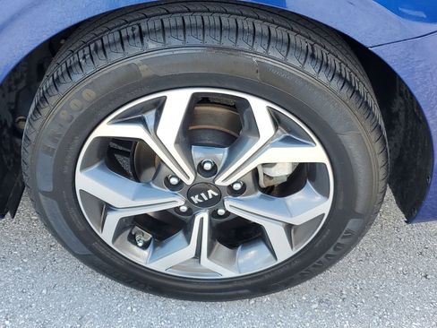 Used 2020 Kia Forte LXS image 5