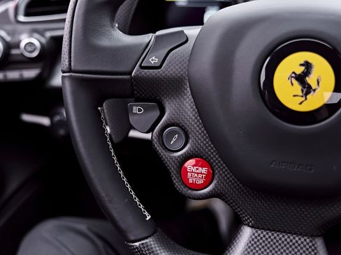 Used 2020 Ferrari 488 Pista Coupe RWD image 73