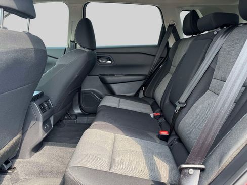 Used 2026 Nissan Rogue SV AWD/4WD image 11