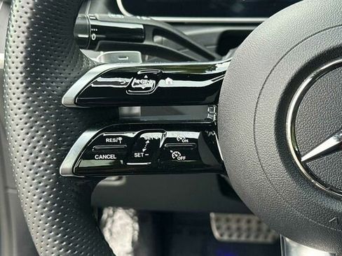 Used 2023 Mercedes-Benz C 300 Sedan image 29